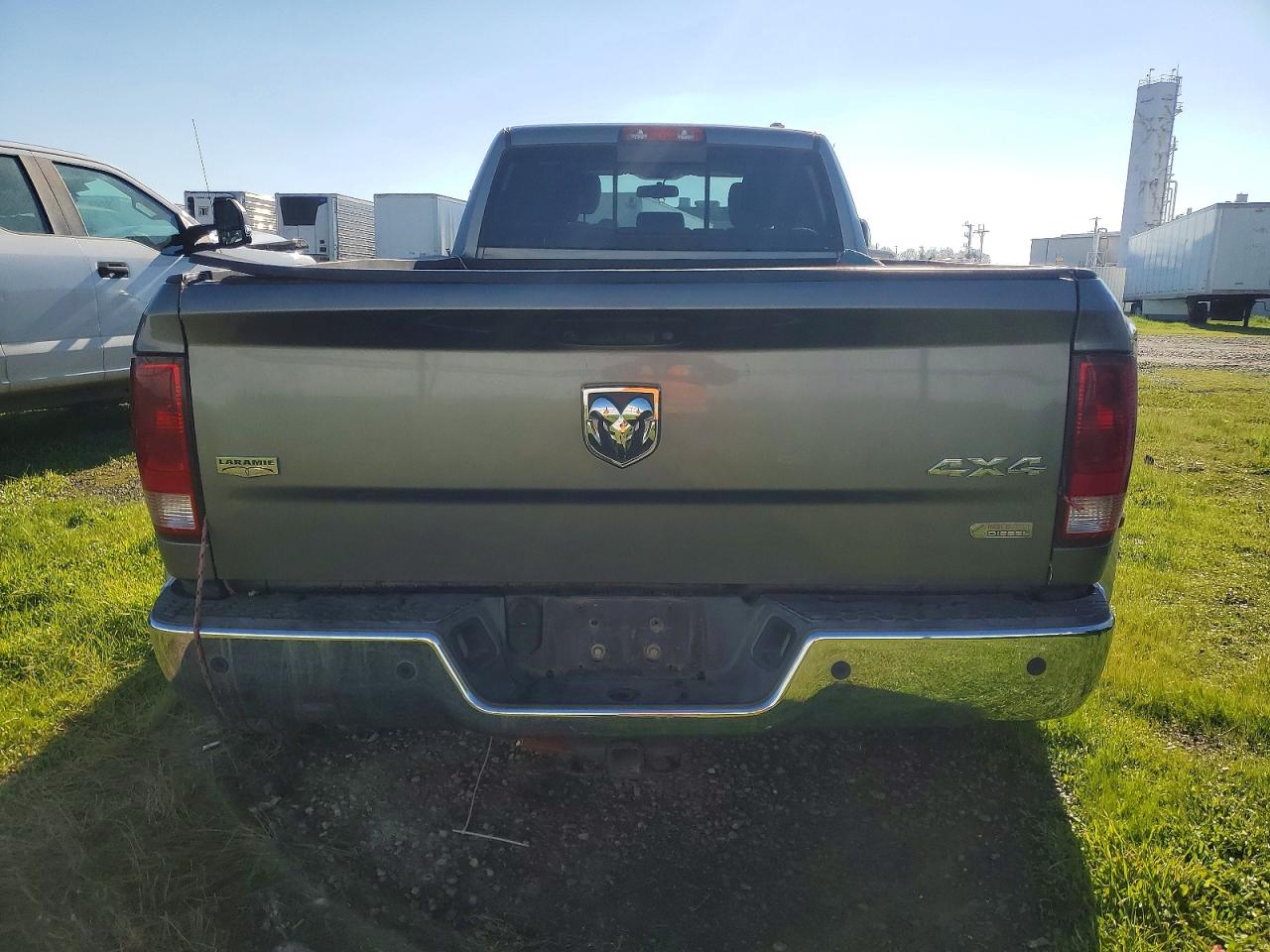 2012 DODGE RAM 3500 LARAMIE photo 6