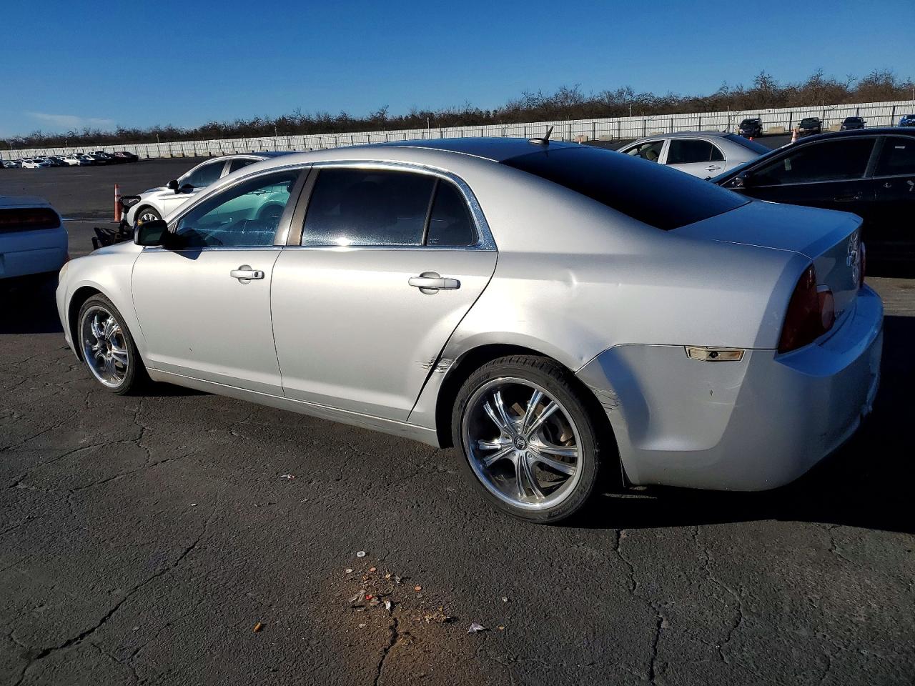 2011 CHEVROLET MALIBU LS photo 2