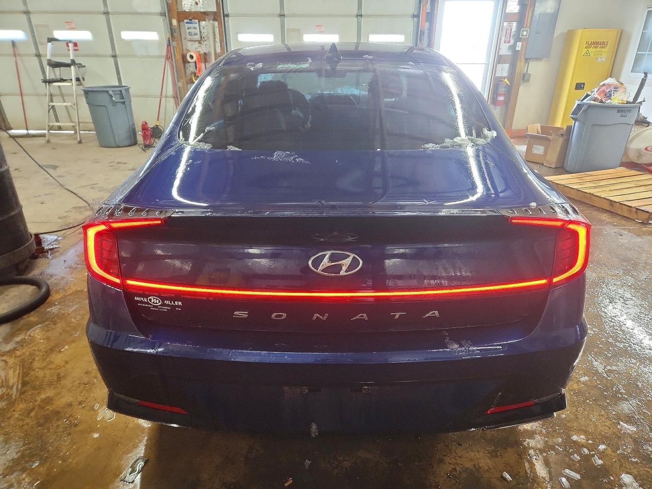 2020 HYUNDAI SONATA SEL photo 6