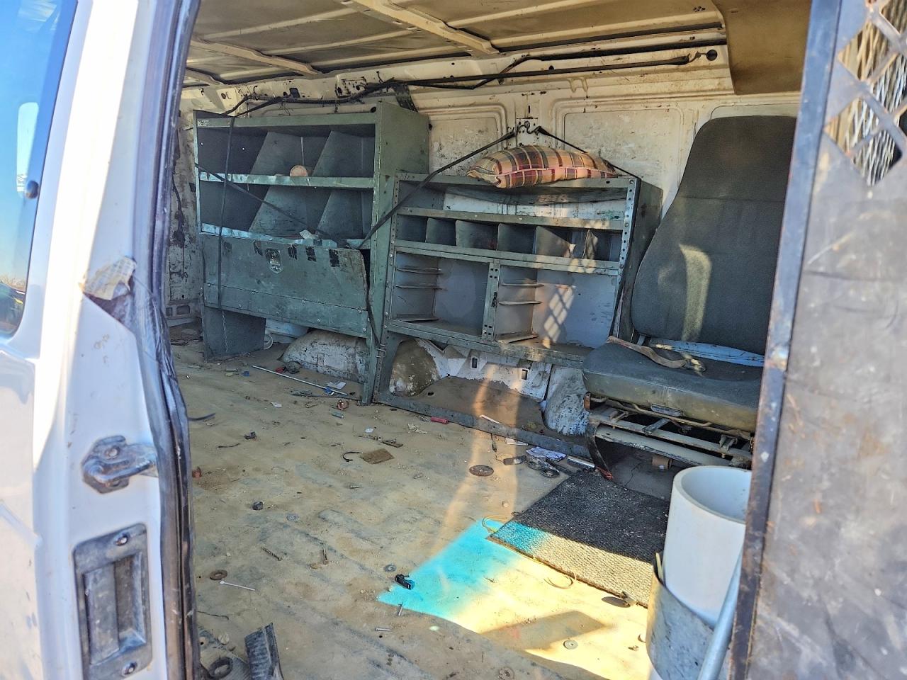 2005 FORD E250 UTILITY / SERVICE VAN photo 10