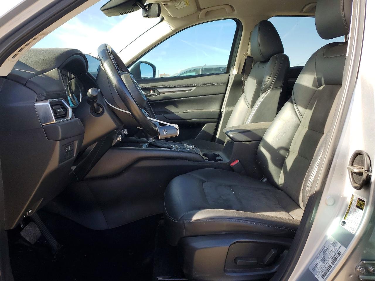 2021 MAZDA CX-5 TOURING photo 19