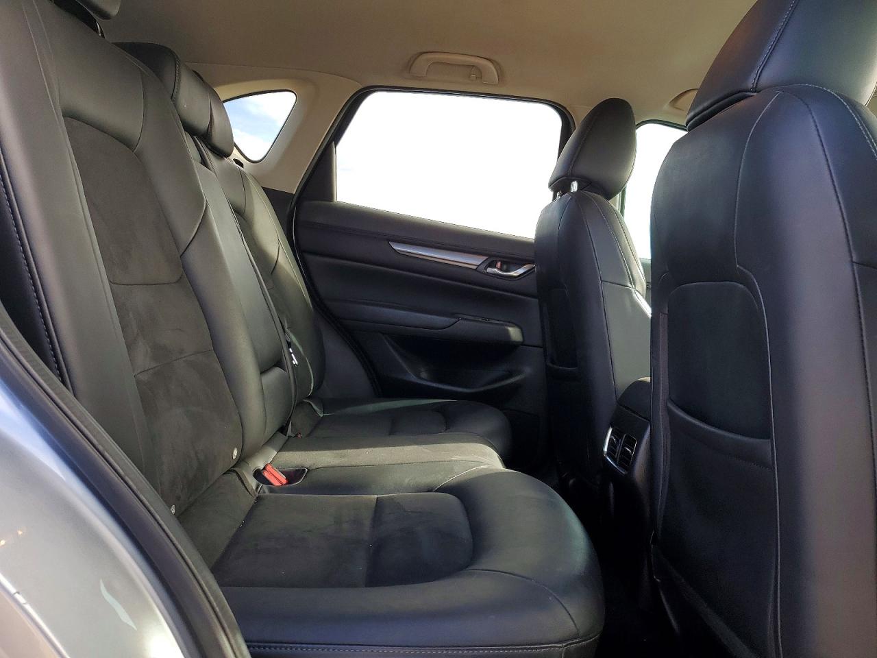 2021 MAZDA CX-5 TOURING photo 31