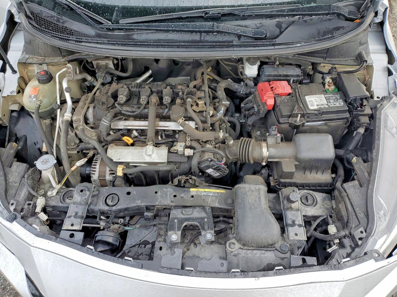 2021 NISSAN VERSA SV photo 11