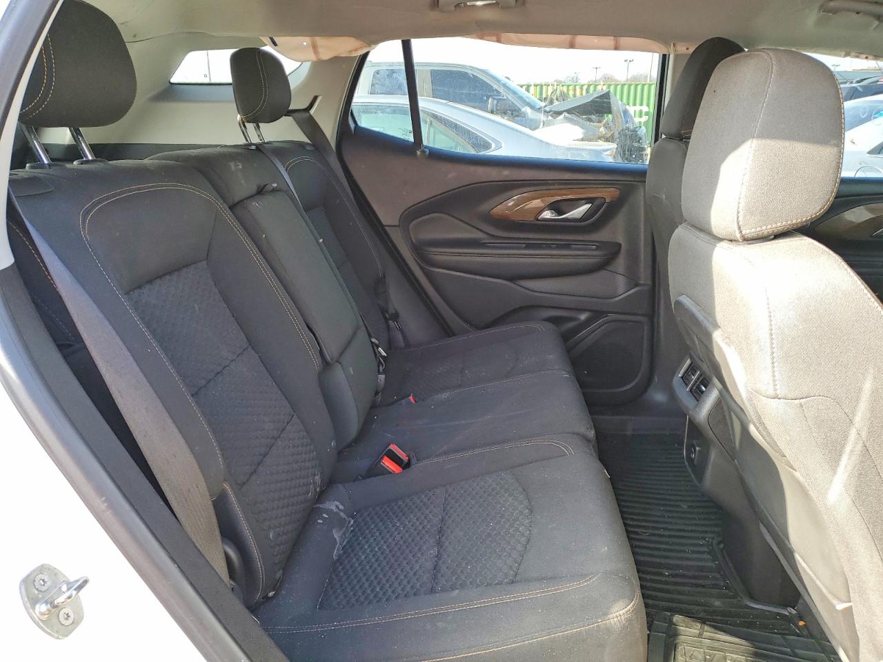 2018 GMC TERRAIN SLE photo 11