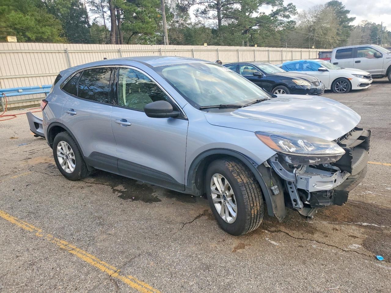2022 FORD ESCAPE SE photo 4