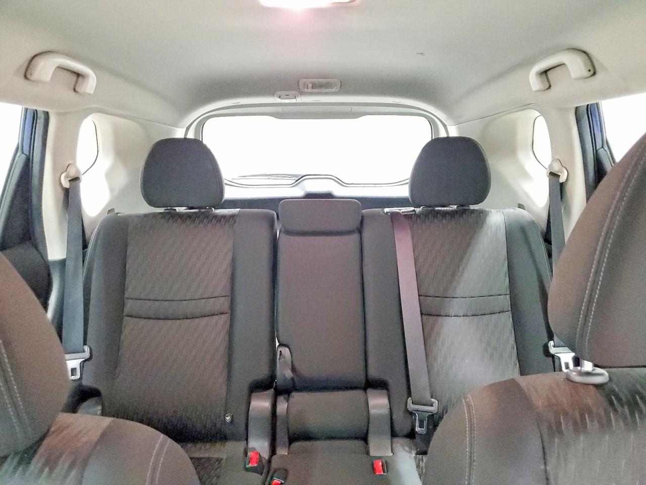 2018 NISSAN ROGUE S photo 10