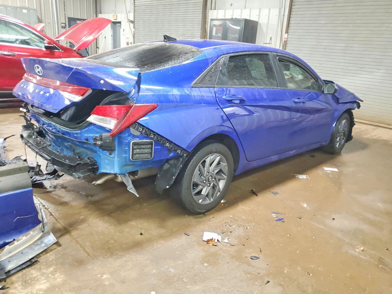 2024 HYUNDAI ELANTRA SEL photo 3