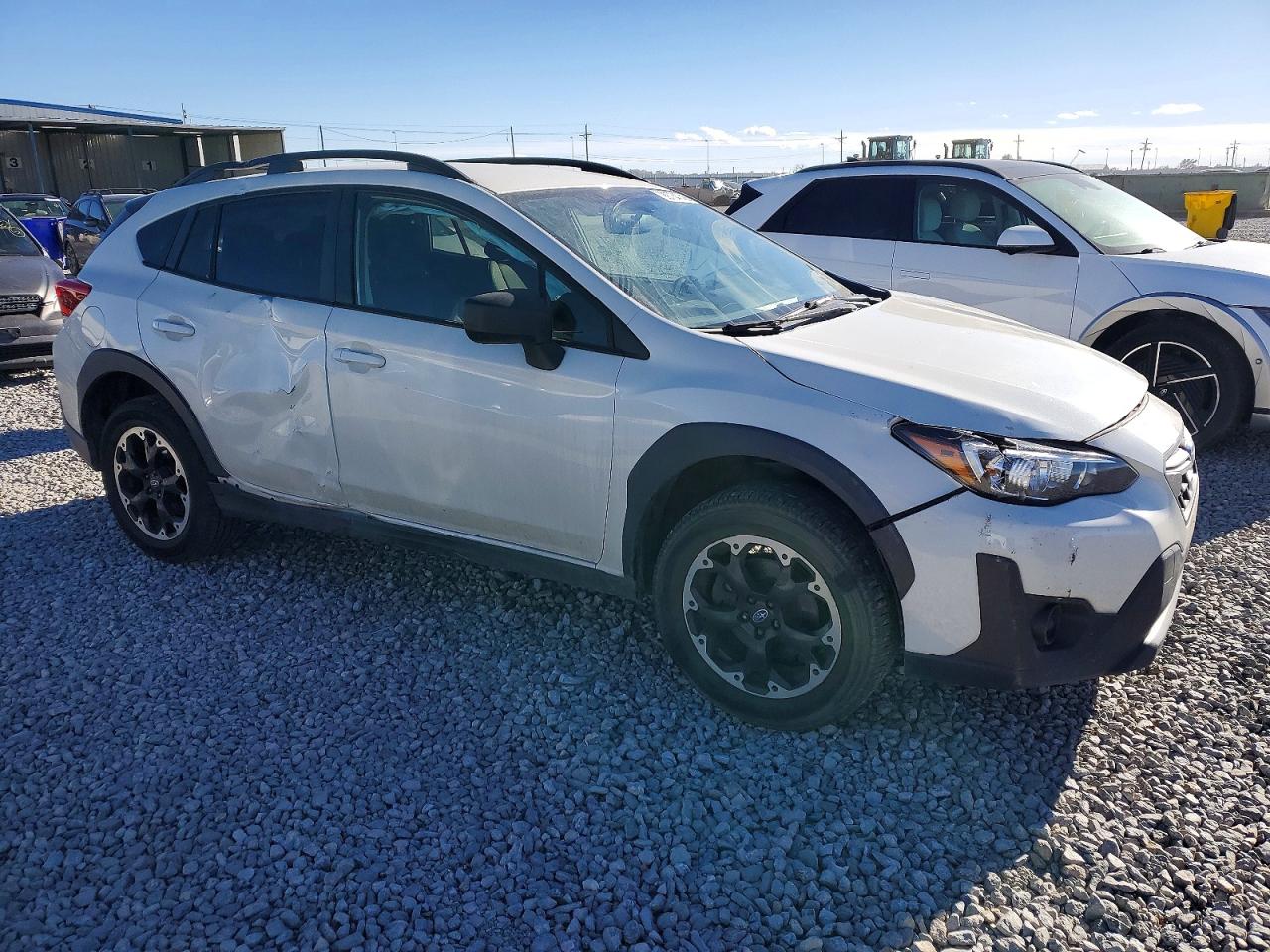 2021 SUBARU CROSSTREK photo 4