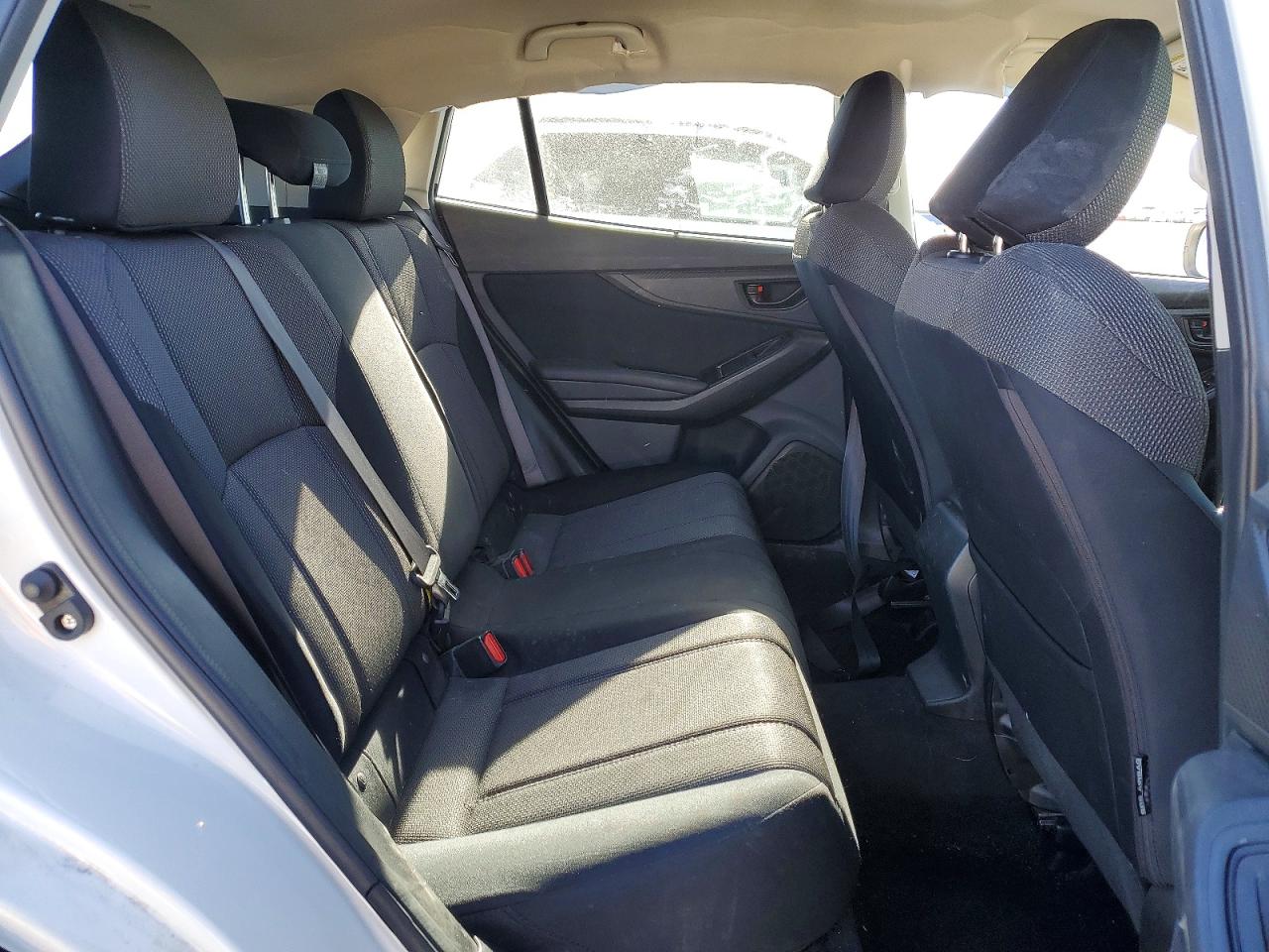 2021 SUBARU CROSSTREK photo 11