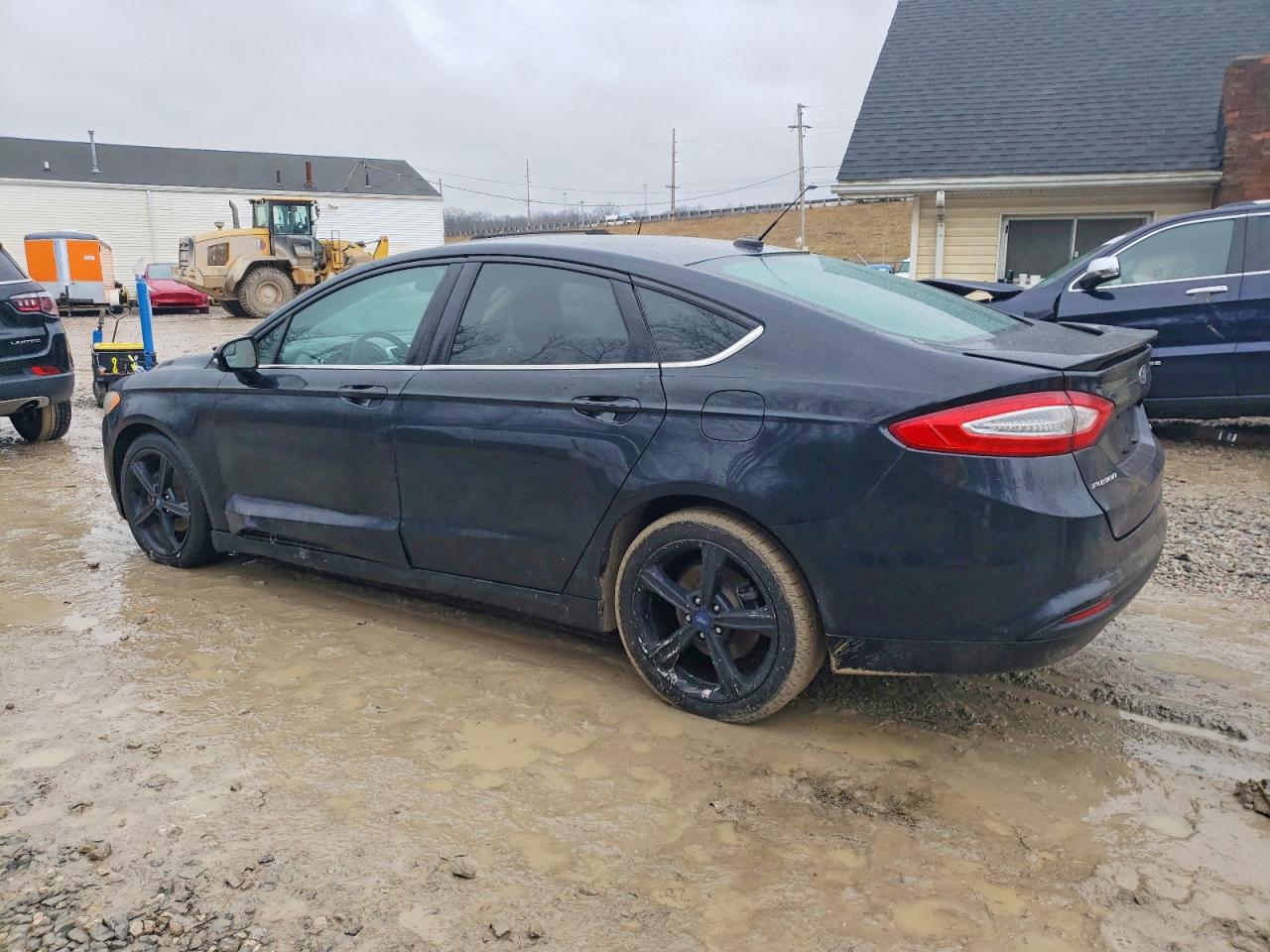2016 FORD FUSION SE photo 2