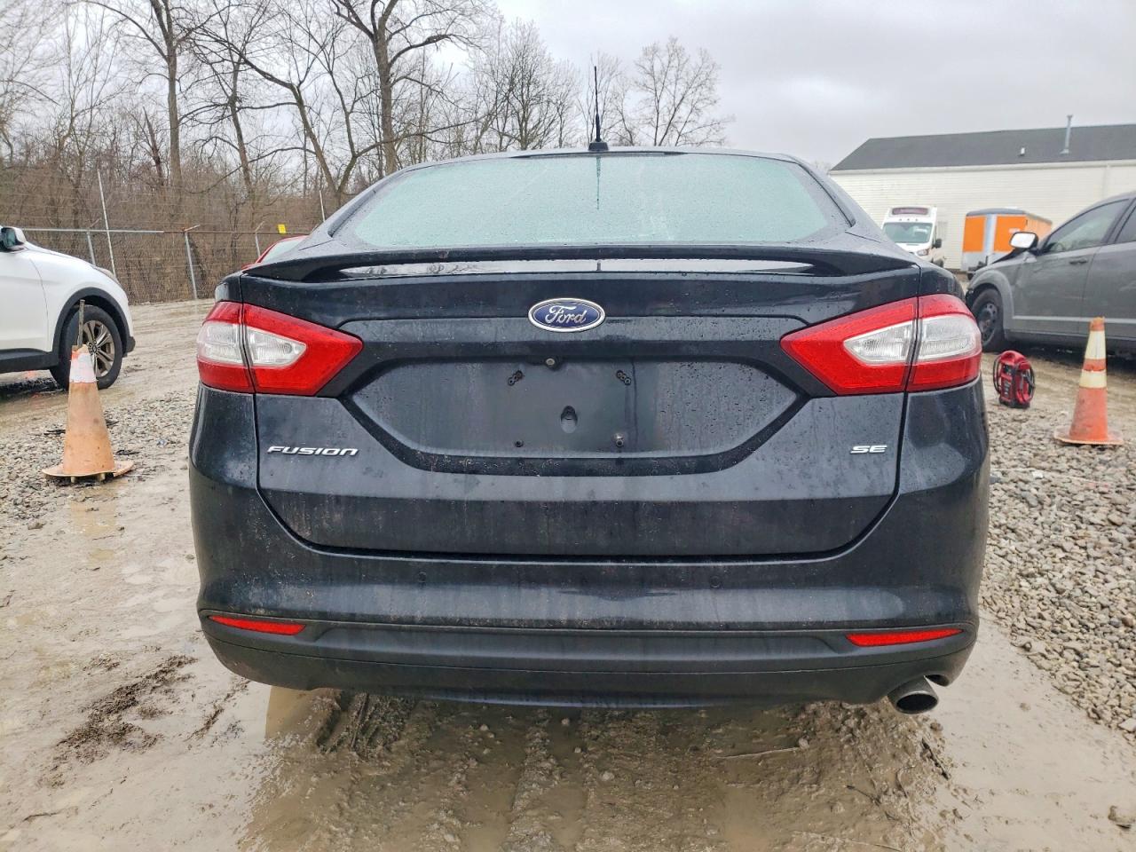 2016 FORD FUSION SE photo 6