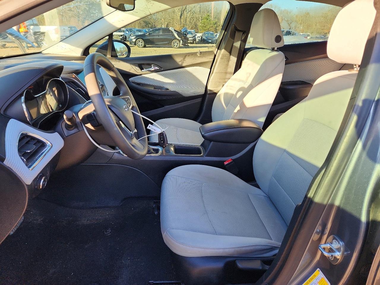 2019 CHEVROLET CRUZE LT photo 7