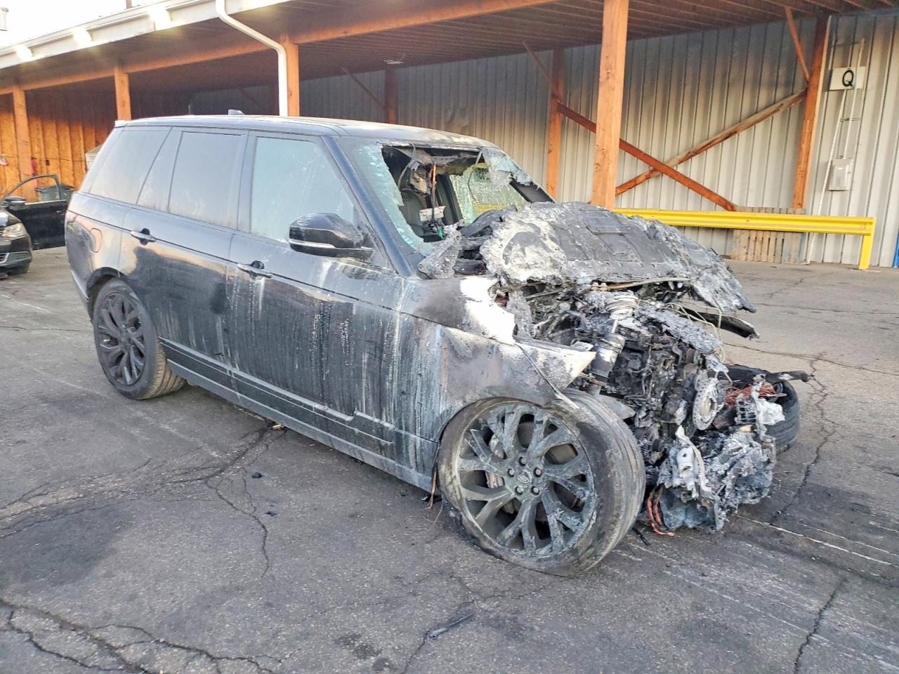 2019 LAND ROVER RANGE ROVER HSE photo 4