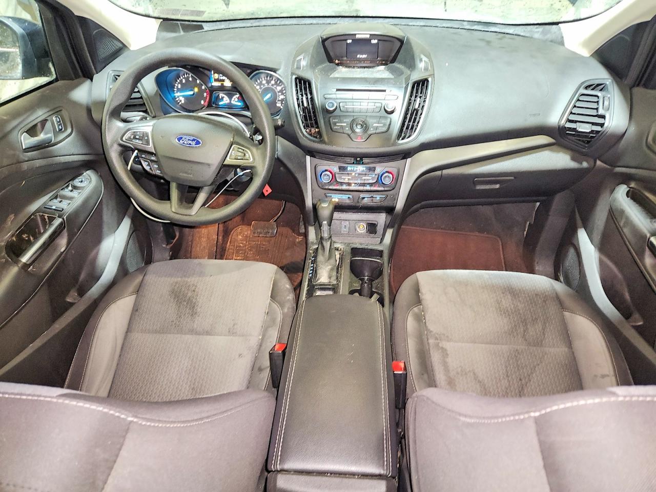2017 FORD ESCAPE SE photo 8