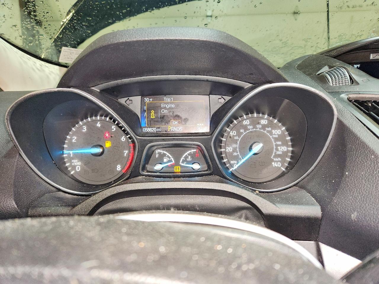 2017 FORD ESCAPE SE photo 9