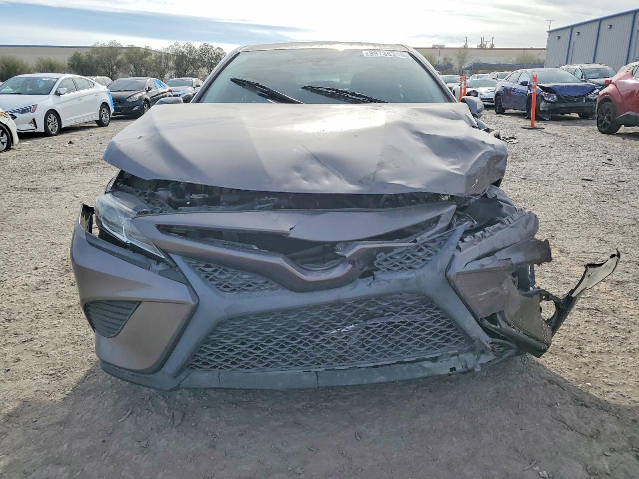 2019 TOYOTA CAMRY photo 13