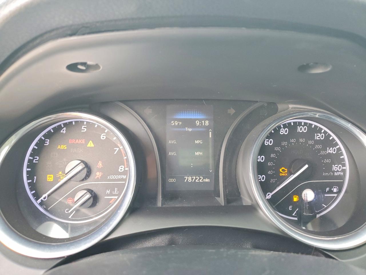 2019 TOYOTA CAMRY photo 25