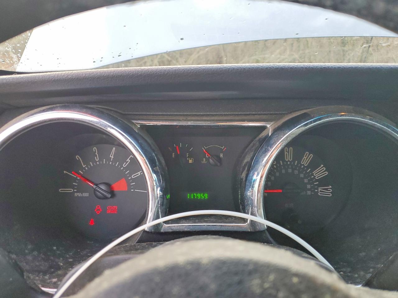 2006 FORD MUSTANG photo 9