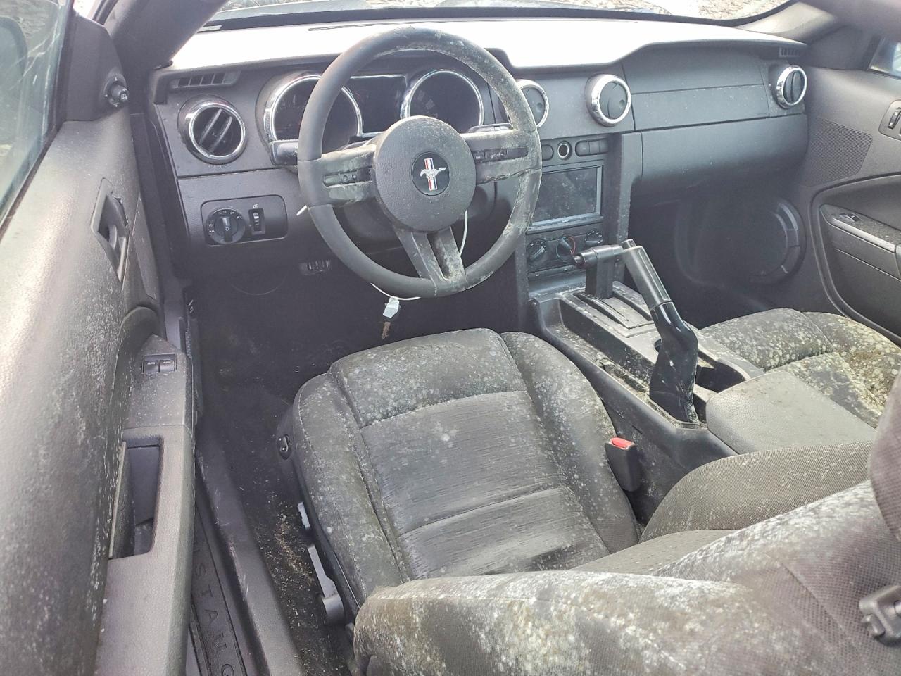 2006 FORD MUSTANG photo 8