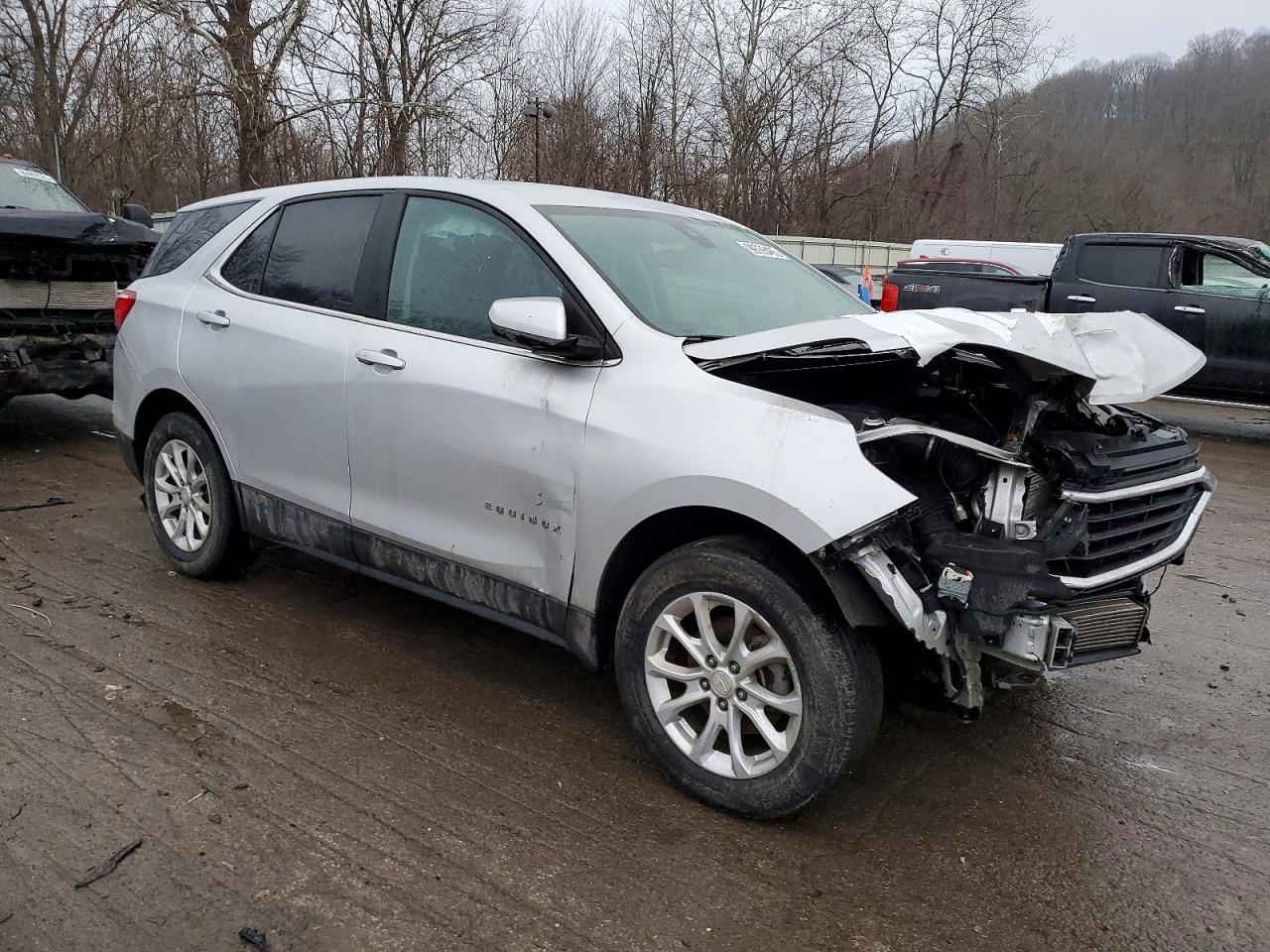 2021 CHEVROLET EQUINOX LT photo 4