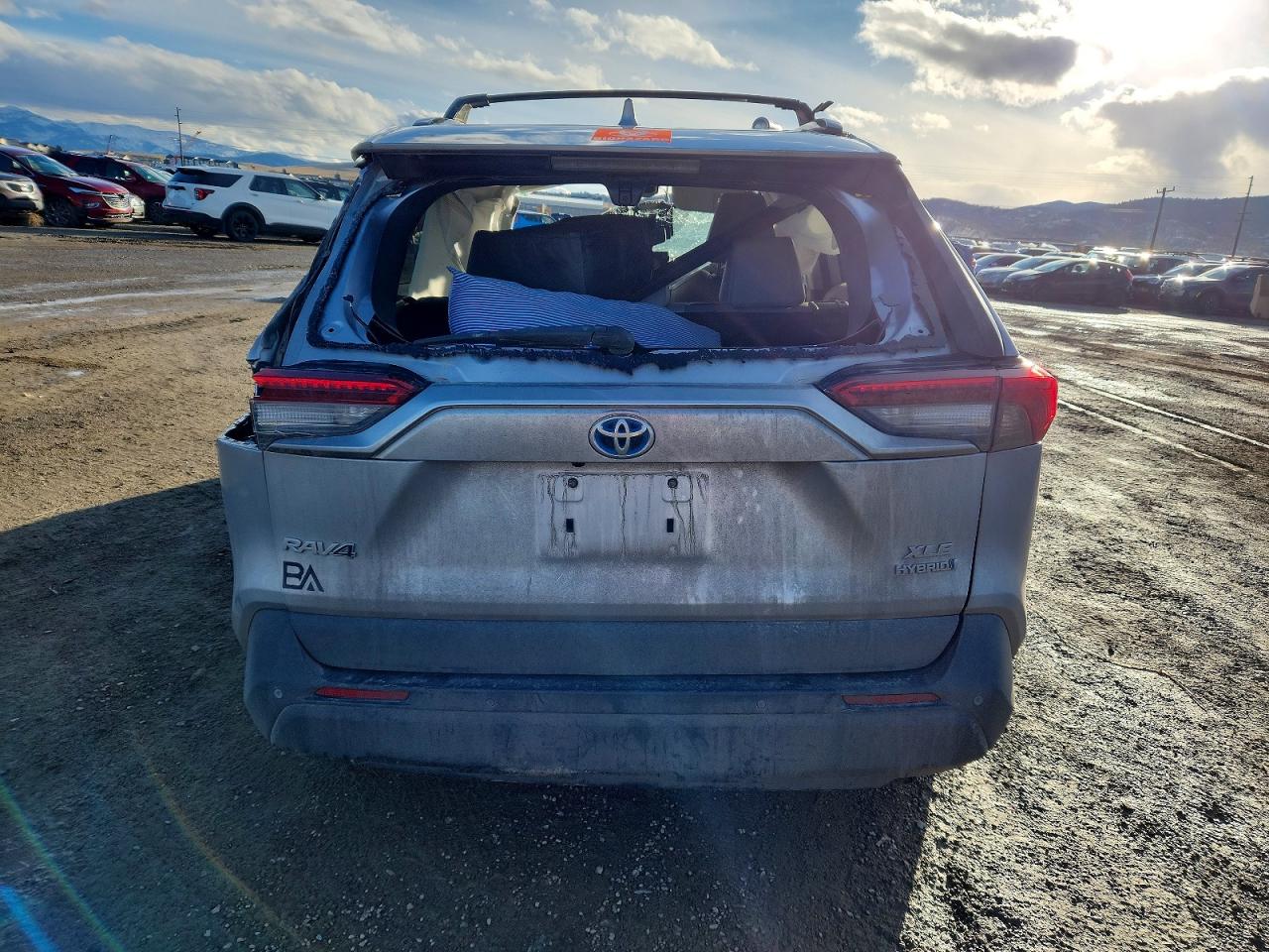 2021 TOYOTA RAV4 XLE PREMIUM photo 6