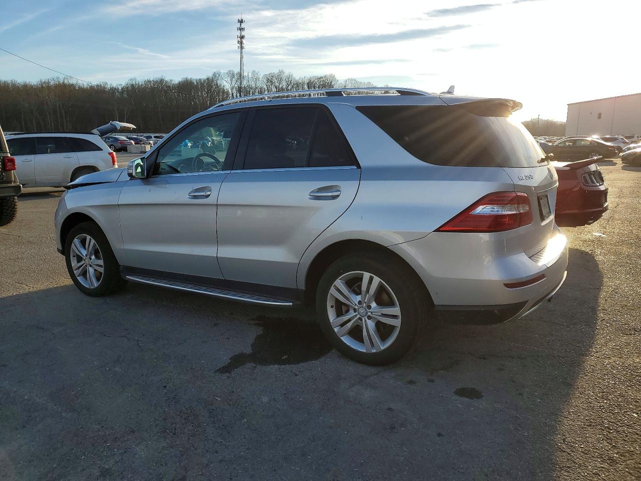 2015 MERCEDES-BENZ ML 250 BLUETEC photo 2