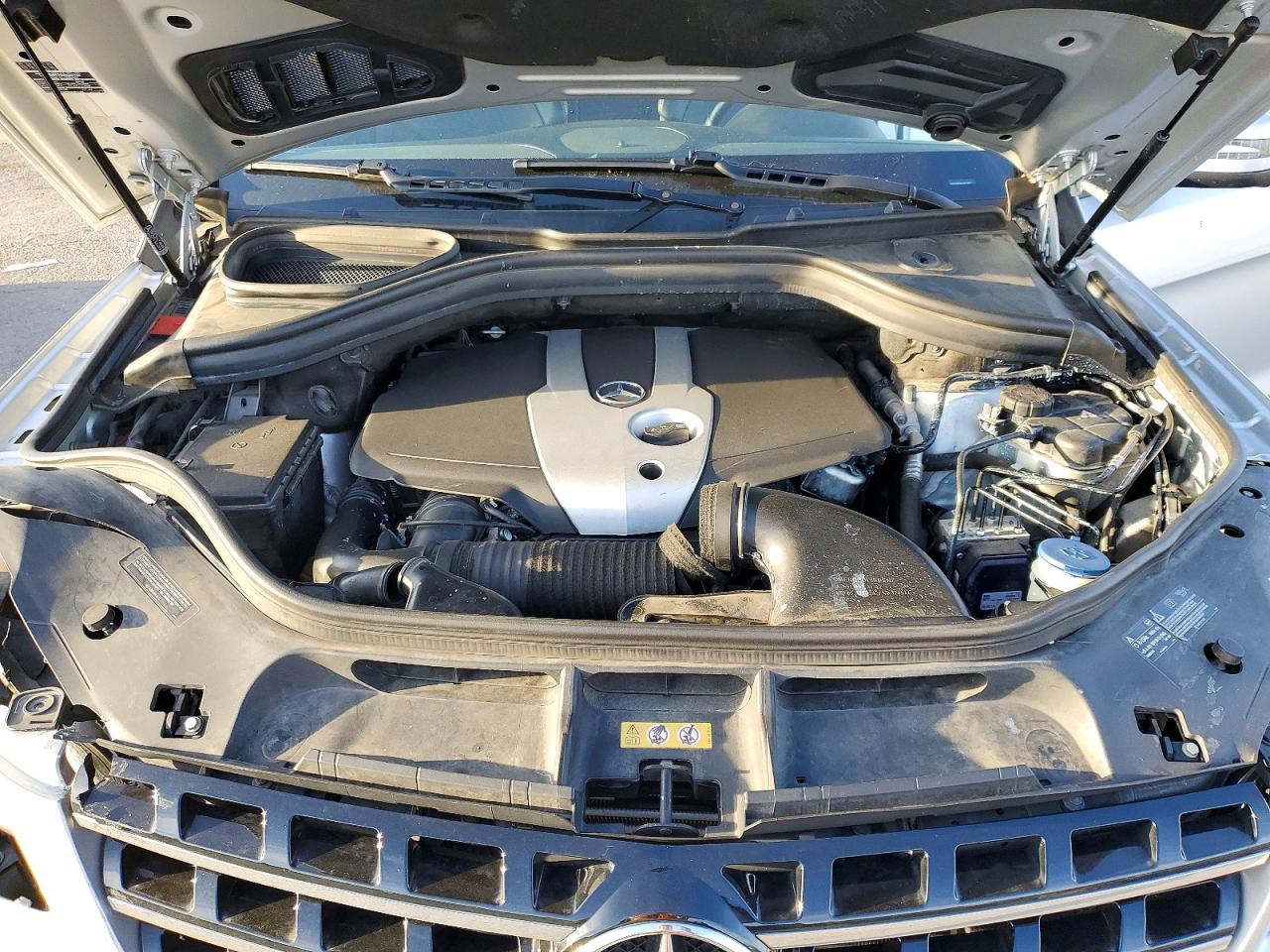 2015 MERCEDES-BENZ ML 250 BLUETEC photo 12