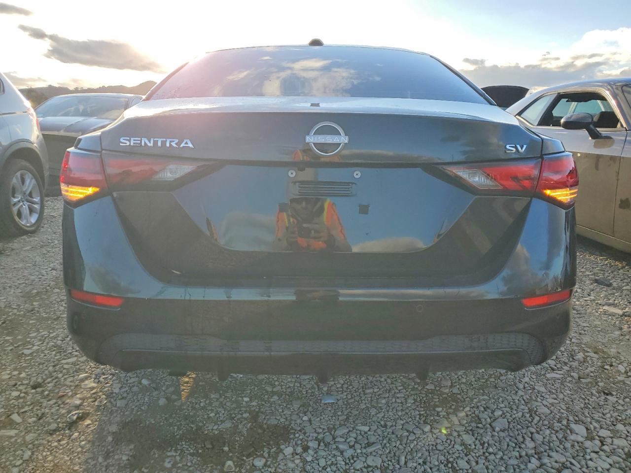 2024 NISSAN SENTRA SV photo 6