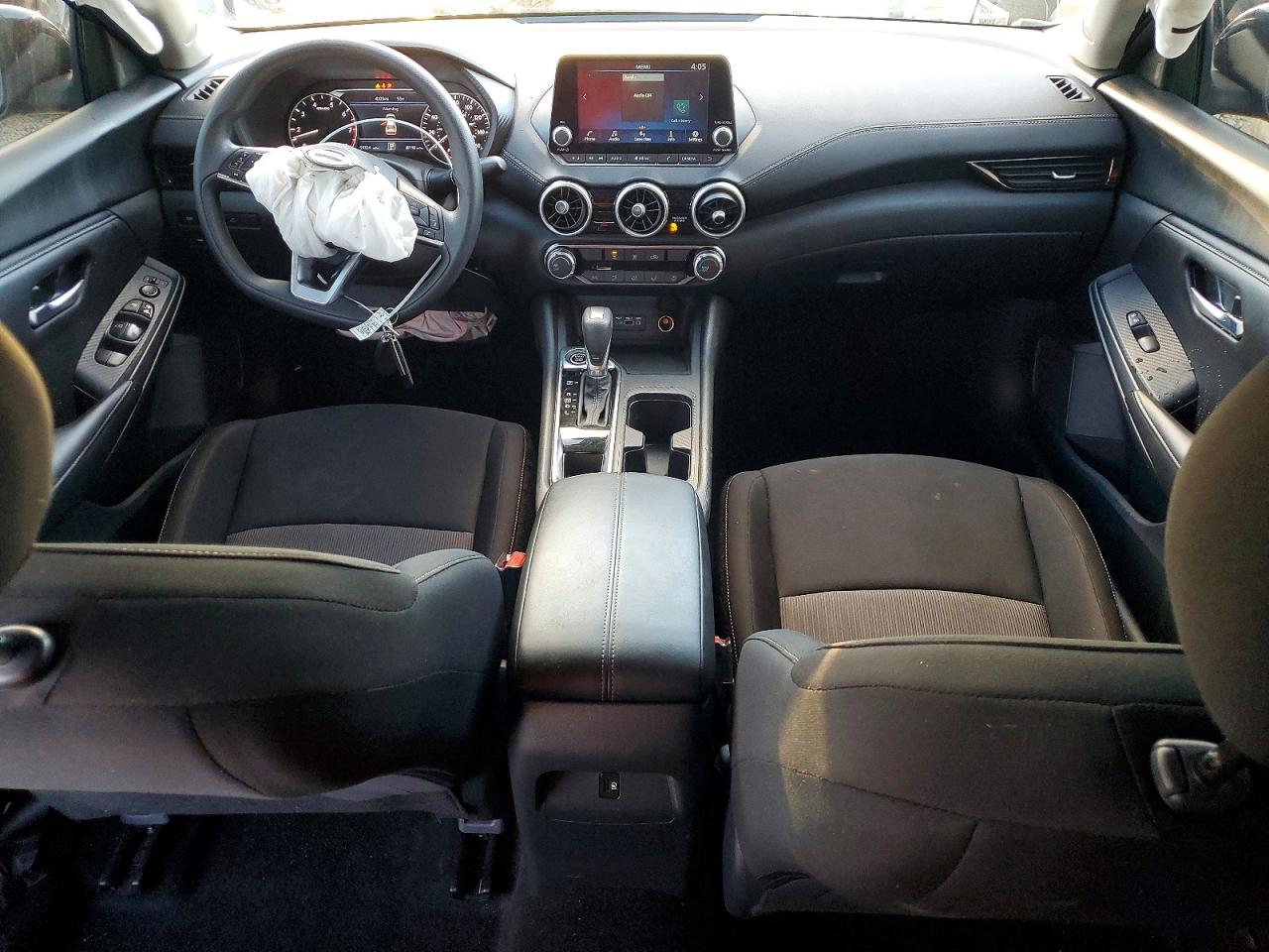 2024 NISSAN SENTRA SV photo 8