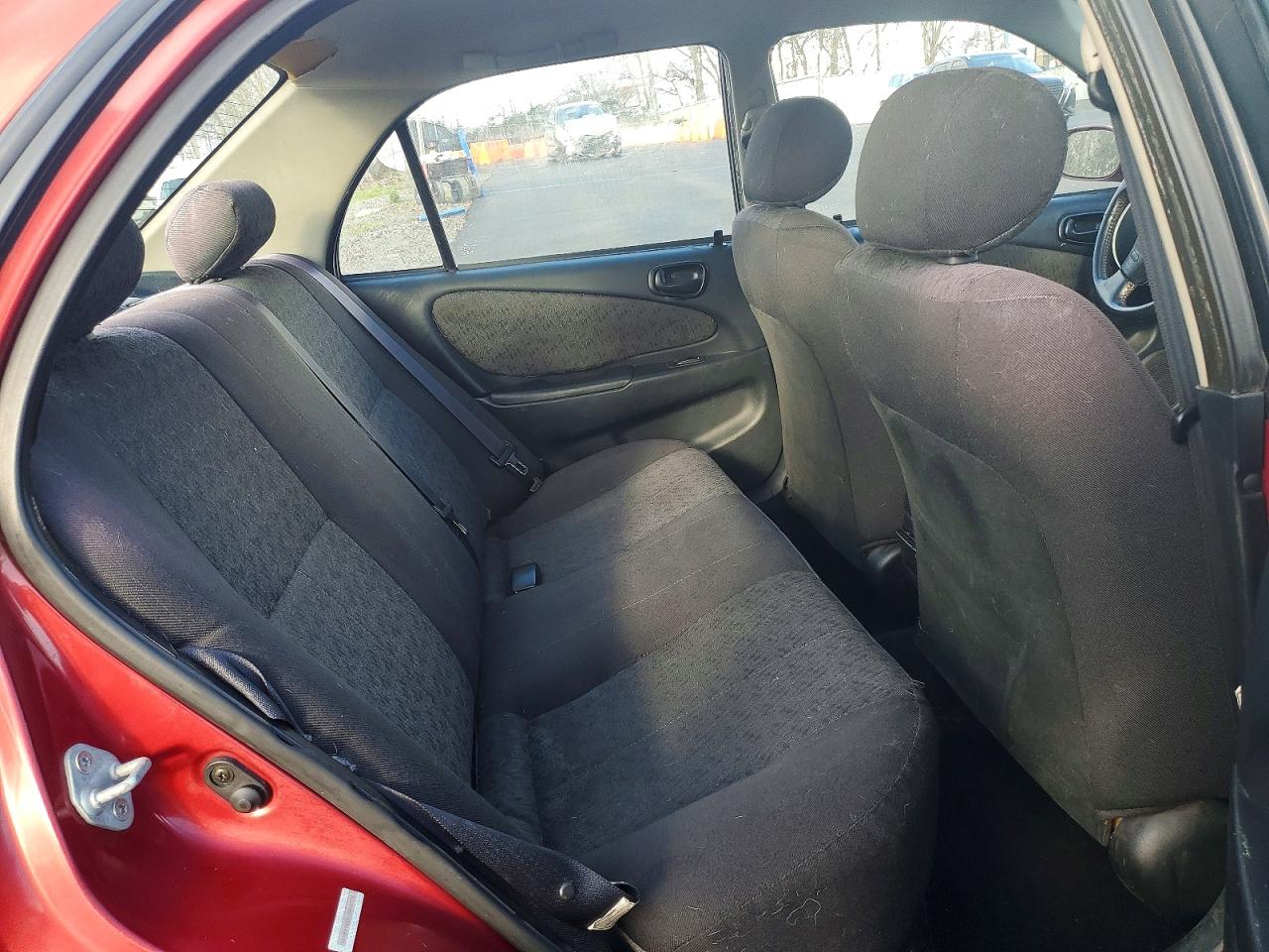 2001 TOYOTA COROLLA CE photo 10