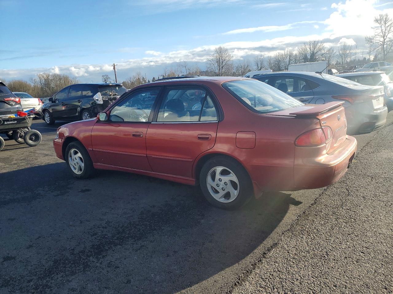 2001 TOYOTA COROLLA CE photo 2