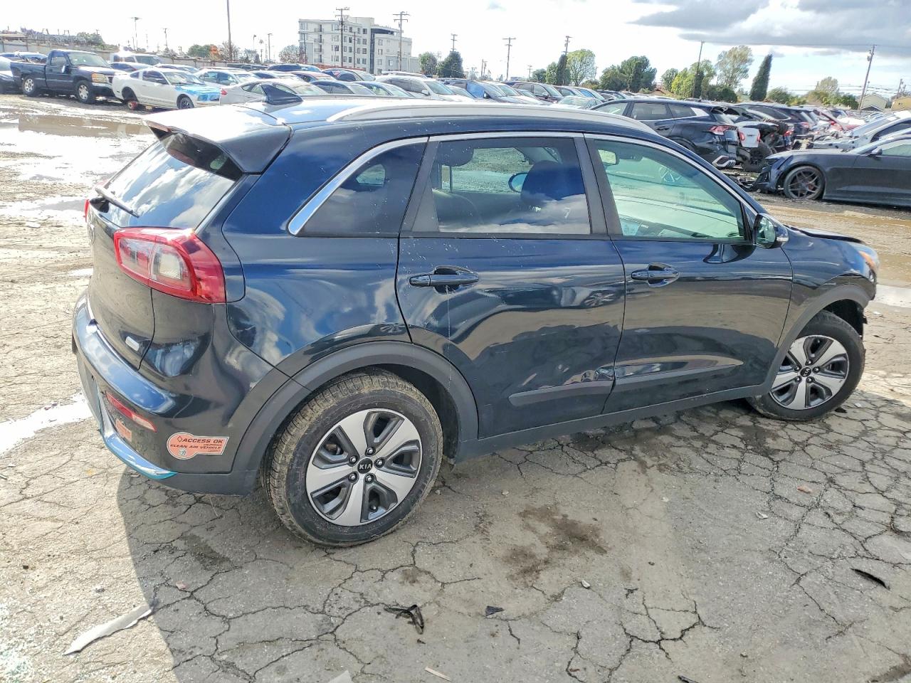 2019 KIA NIRO EX PREMIUM photo 3