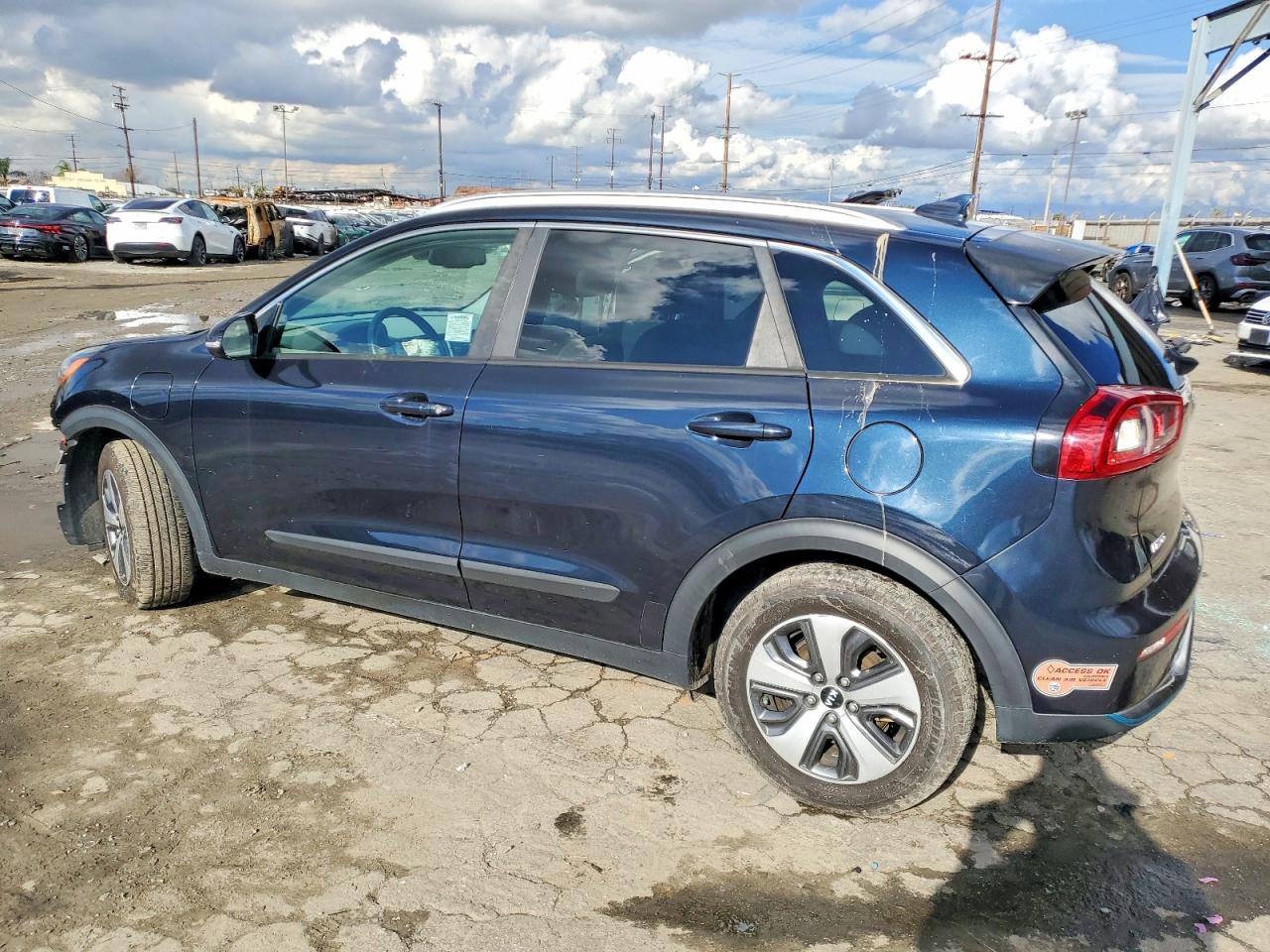 2019 KIA NIRO EX PREMIUM photo 2