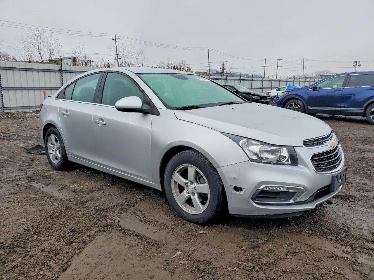 2016 CHEVROLET CRUZE LIMITED LT photo 4