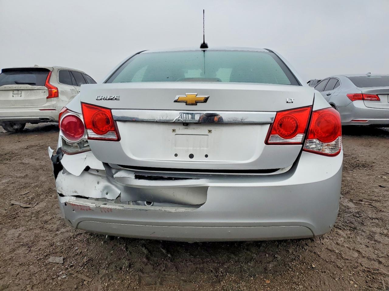 2016 CHEVROLET CRUZE LIMITED LT photo 6