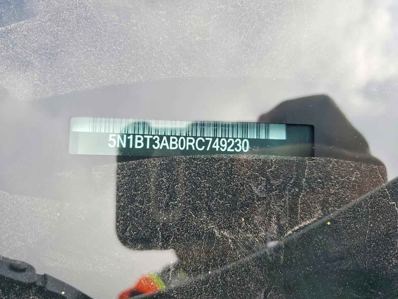 2024 NISSAN ROGUE S photo 13