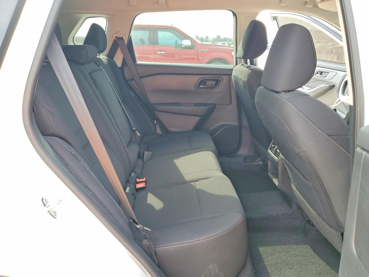 2024 NISSAN ROGUE S photo 11