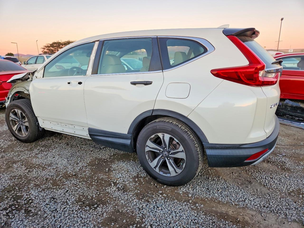 2018 HONDA CR-V LX photo 2