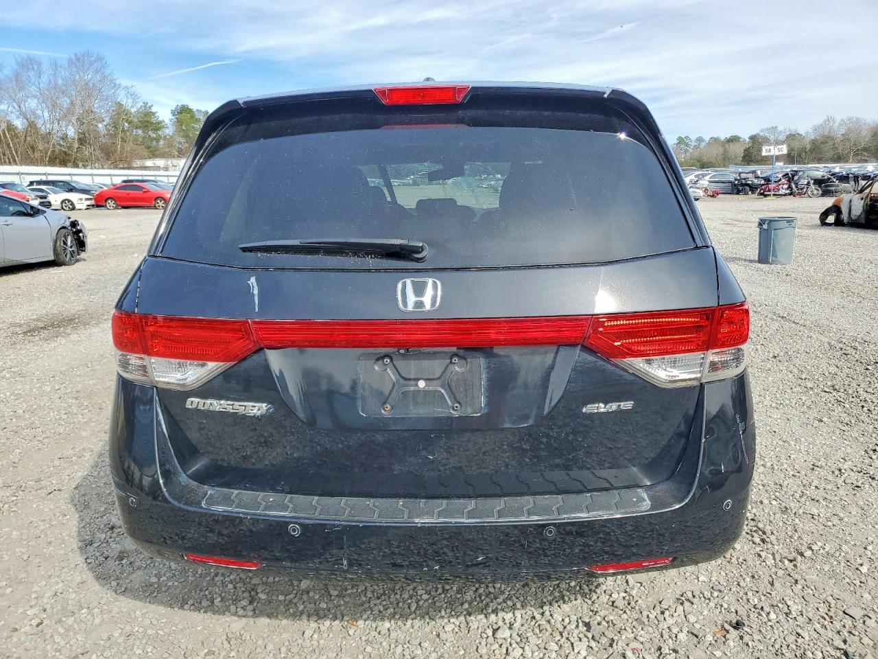 2016 HONDA ODYSSEY TOURING photo 6