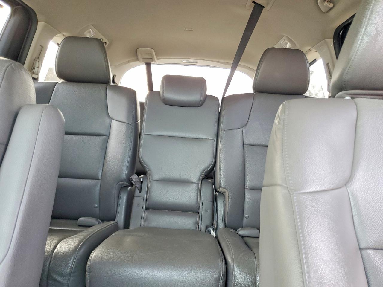 2016 HONDA ODYSSEY TOURING photo 10