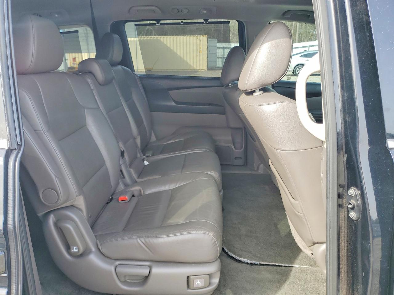 2016 HONDA ODYSSEY TOURING photo 11