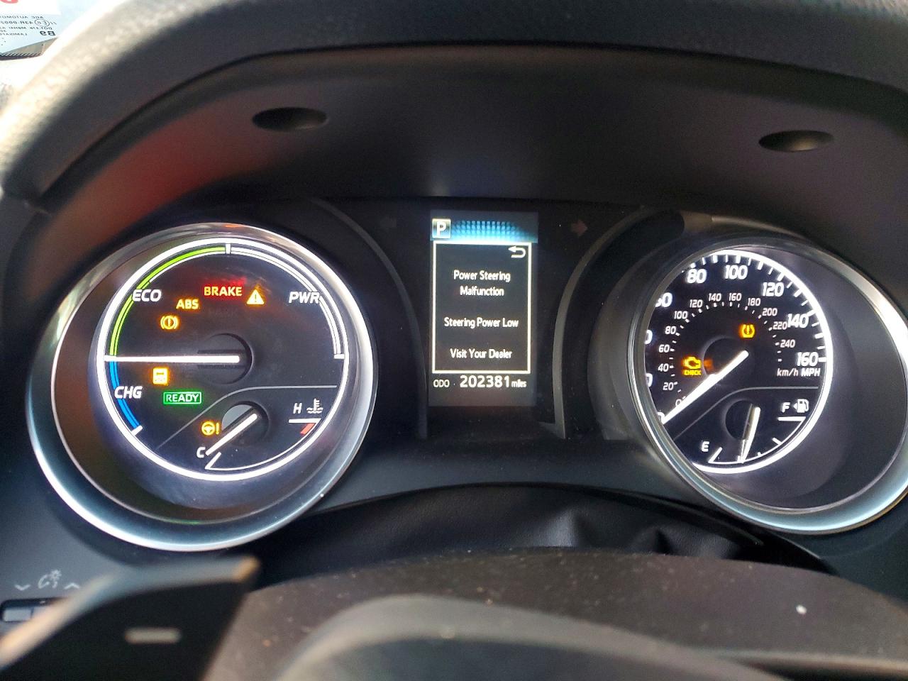 2018 TOYOTA CAMRY HYBRID photo 9
