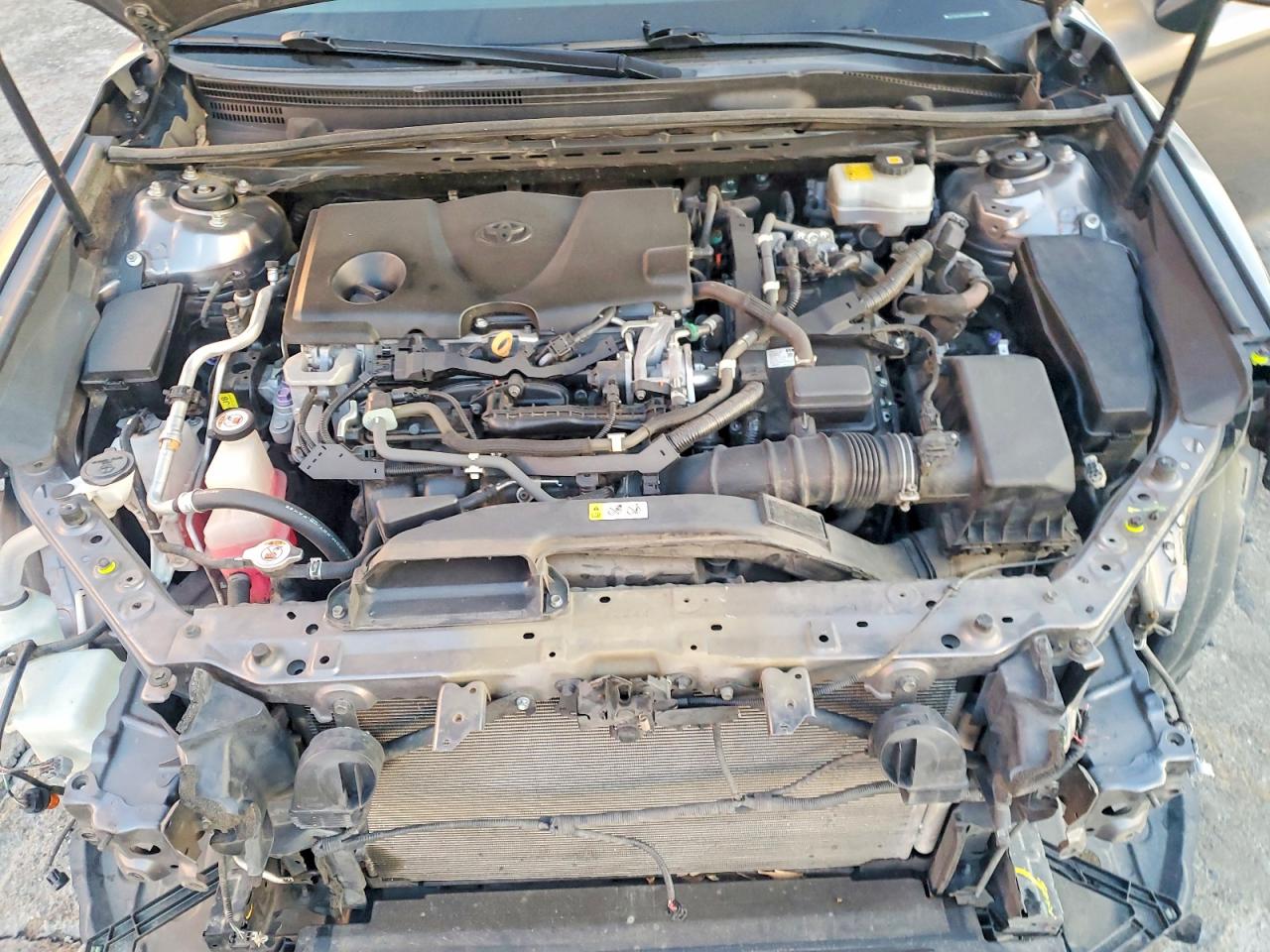 2018 TOYOTA CAMRY HYBRID photo 11