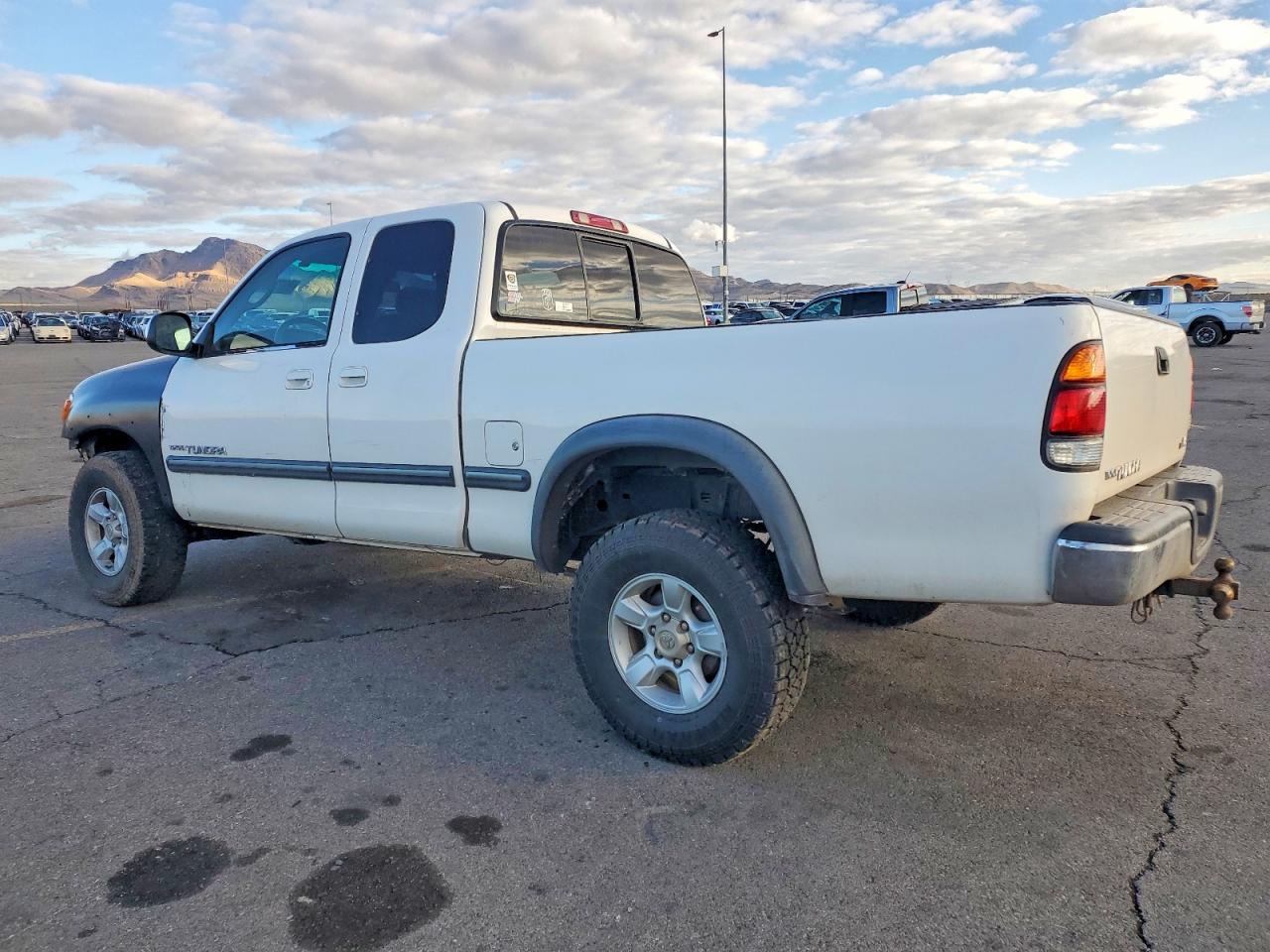 2001 TOYOTA TUNDRA ACCESS CAB photo 2
