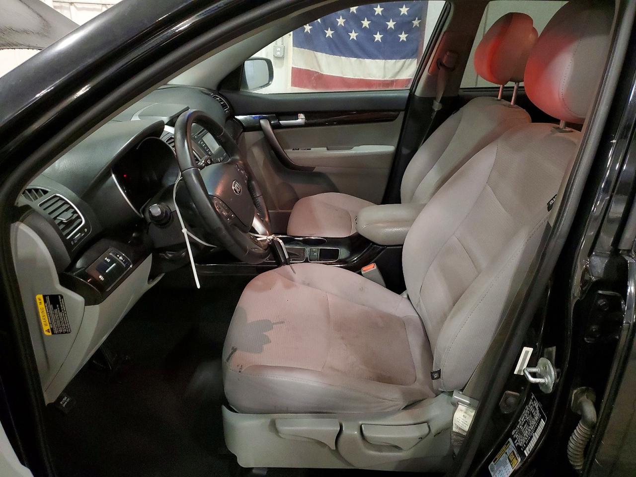 2015 KIA SORENTO LX photo 7