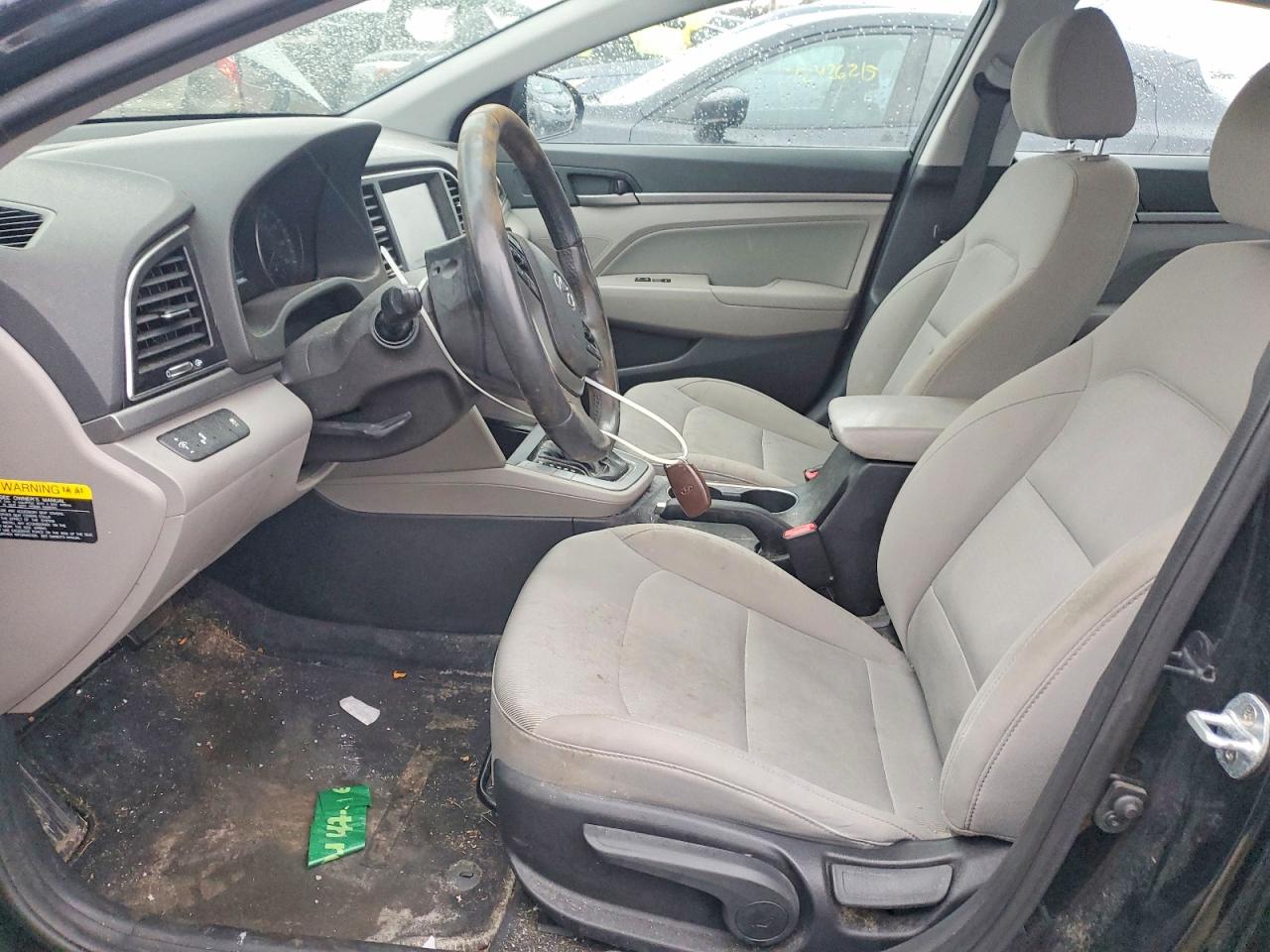 2018 HYUNDAI ELANTRA SEL photo 7