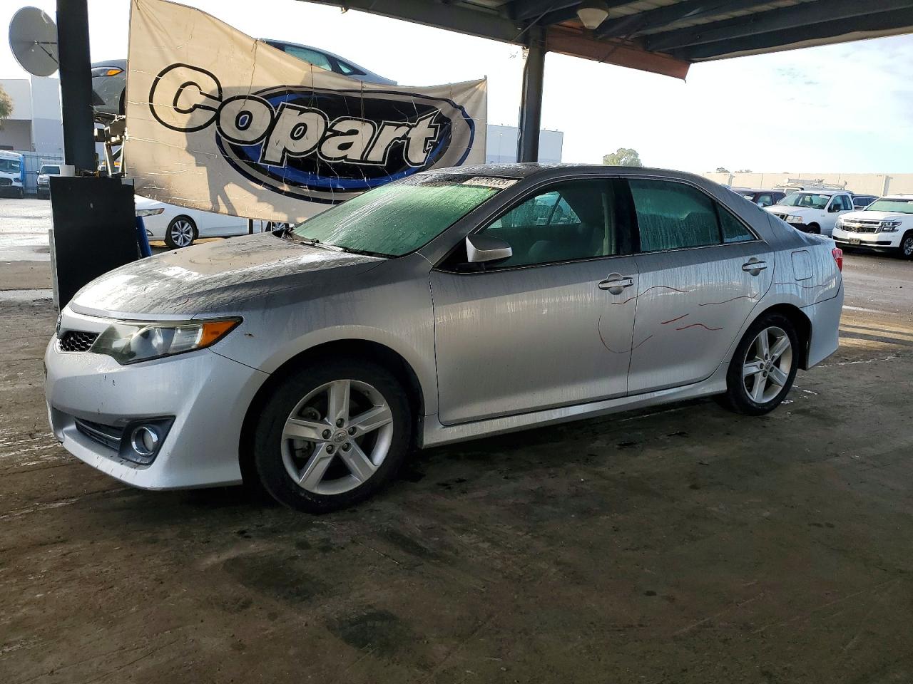 2014 TOYOTA CAMRY