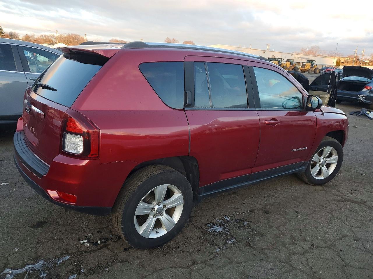 2014 JEEP COMPASS SPORT photo 3
