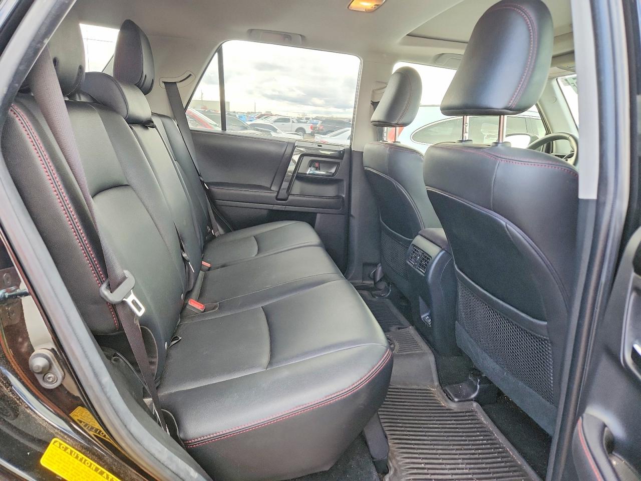 2022 TOYOTA 4RUNNER SR5 PREMIUM photo 11