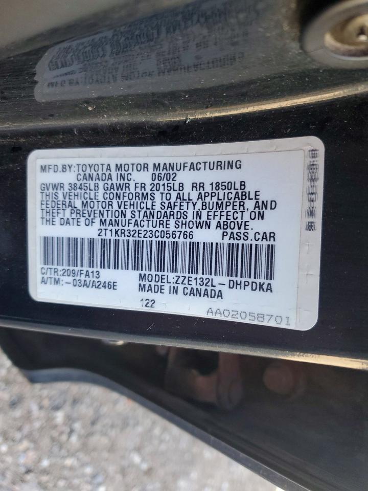 2003 TOYOTA COROLLA MATRIX XR photo 12